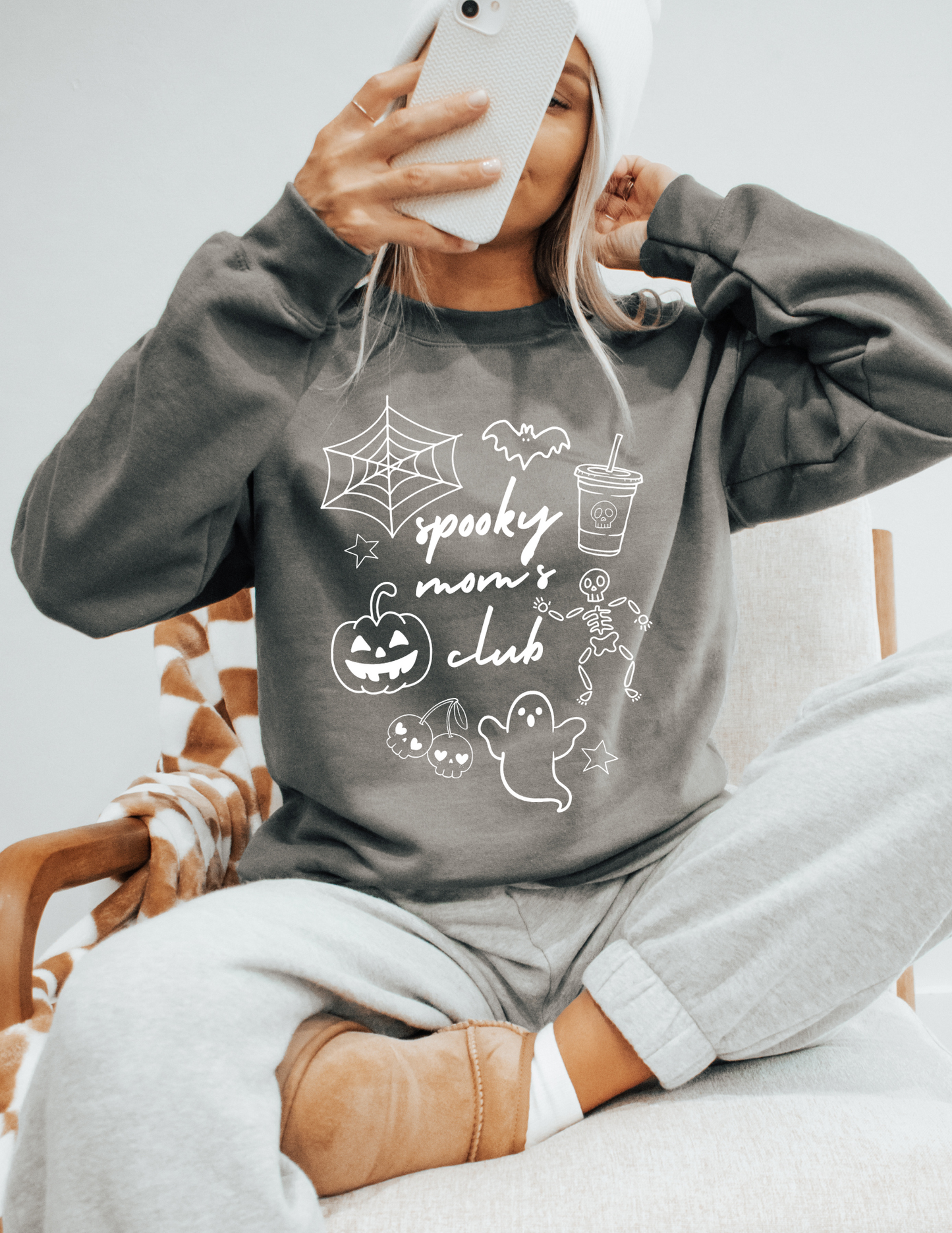 Spooky Mom's Club Graphic
