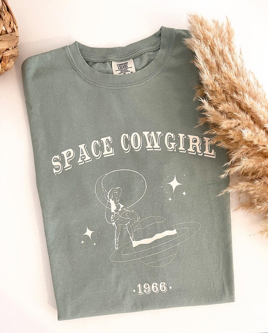 Space Cowgirl graphic tee