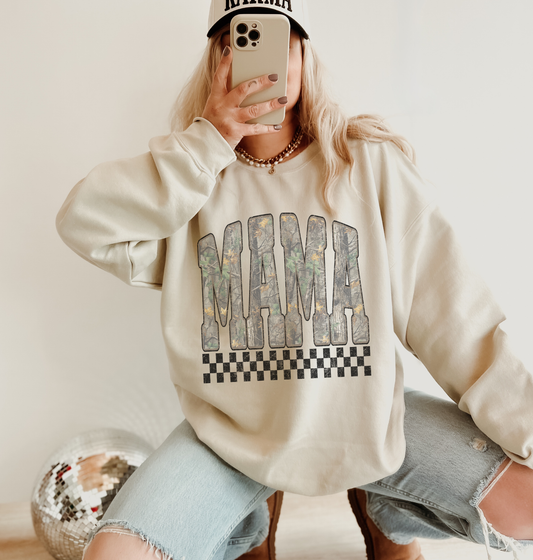 Camo Mama graphic